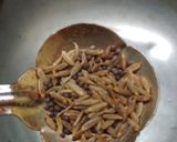 A picture of step 1 of Meethi Keri sabji (sweet raw mango curry).