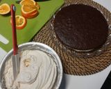 Φωτογραφία βήματος 6 της συνταγής Κέικ σοκολάτας με επικάλυψη κρέμα τυριού με πορτοκάλι