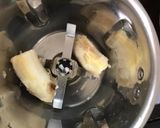 A picture of step 1 of Mango Banana Smoothie.