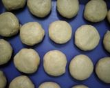 Foto langkah ke 3 dari resep Bolen Isi Pisang, Coklat dan Keju.