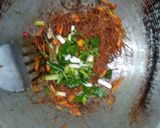Foto langkah ke 5 dari resep Bihun Goreng Kecap.