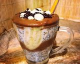 Φωτογραφία βήματος 3 της συνταγής Overnight oatmeal με chia, μπανάνα και καραμέλα από χουρμάδες