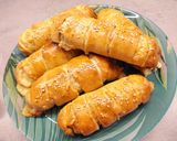 Sajtos szalámis kiflicskék 🥐🧀🥓 recept fázis 5 fotója