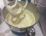 Foto langkah ke 10 dari resep Red Velvet Cake with Cream Cheese Frosting.