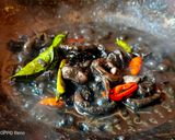Foto langkah ke 6 dari resep Cumi Masak Hitam ala Chef Muhammad.