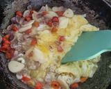 Foto langkah ke 2 dari resep Oseng Telur Terasi.