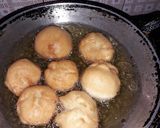 Foto langkah ke 5 dari resep Donat maizena dadakan no telur..