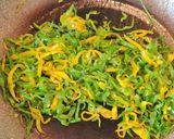 Une image de l'étape 2 de Rougail saucisse fumée(oignon confit)a la bien cousin!!!.