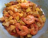 Foto langkah ke 6 dari resep Sambel Goreng Kentang Udang.