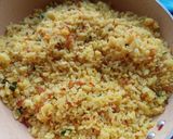 A picture of step 3 of Kanda poha.