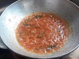 દમ આલુ (Dum Aloo Recipe In Gujarati)