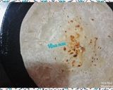 A picture of step 4 of Gur Paratha.