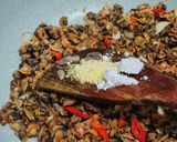 Foto langkah ke 4 dari resep Oseng Kerang Dara.