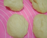 Foto langkah ke 6 dari resep Matcha Streusel Bread.