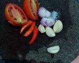 Foto langkah ke 1 dari resep Telur Sambal.