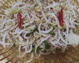 Foto langkah ke 5 dari resep Tauge cah Teri Medan.