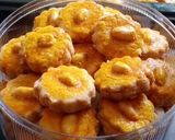 Gambar langkah 5 resipi Biskut Mazola / Biskut Kacang.