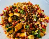 A picture of step 2 of Chhole paneer salad.