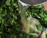 A picture of step 2 of Methi Pakoda.