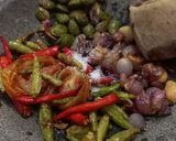 Foto langkah ke 4 dari resep Sambal Pete Teri Tempe.
