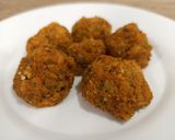 A picture of step 7 of Broccoli, Quinoa, Sweet Potato, and Oat Meatballs with Tomato (BLW).