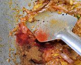 A picture of step 5 of Lau Chingri Curry/Bottlegourd and Prawn curry.