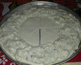 Foto del paso 6 de la receta: Rosca de pollo y salsa blanca con masa para pizza