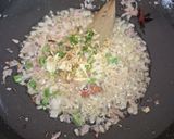 A picture of step 3 of Mushroom matar.