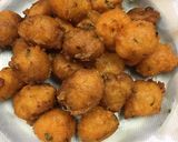 Foto langkah ke 4 dari resep Cucur bawang pedas.