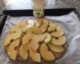 Foto del paso 6 de la receta: Pizza de pollo y manzanas