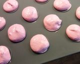 Une image de l'étape 4 de Macarons framboise.