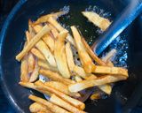 ફ્રાઈસ પીઝા (Fries Pizza Recipe In Gujarati) રેસીપી સ્ટેપ1ફોટો