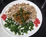मटकी उसळ रेसपी (matki usal recipe in marathi) रेसिपी स्टेप 4 फोटो 