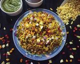 A picture of step 5 of Surti Bhel.