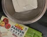 A picture of step 1 of Schezwan paneer capsicum.