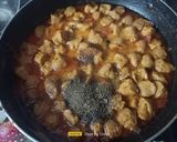 A picture of step 9 of Soya Chunk Curry Masala.