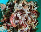 Foto langkah ke 1 dari resep Oseng Jambu Mede.