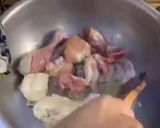 A picture of step 1 of Afghani Chicken Karahi.