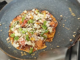 रोटी पिज़्ज़ा (roti pizza recipe in Hindi)
