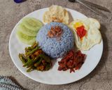 Foto langkah ke 6 dari resep Nasi Uduk Bunga Telang.
