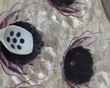 A picture of step 1 of Oreo delight.