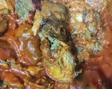 Foto del paso 6 de la receta Alcachofas al Wok con Panceta y Morcilla Patatera en Salsa de Tomate