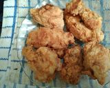 Foto langkah ke 7 dari resep Ayam KFC KW By Queen.