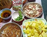 รูปขั้นตอนการทำที่ 1 ของ ต้มจืดสับปะรดหมูใส่กุ้งแห้งปลาหมึกแห้ง