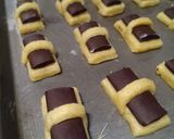 Foto langkah ke 5 dari resep Tape Choco Stick Cookies.