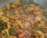 गोभी मटर तरी (gobi matar teri recipe in Hindi) रेसिपी चरण 3 फोटो