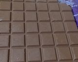 A picture of step 1 of Roasted almonds chocolates.