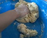 Foto del paso 2 de la receta: Galletas crujientes con cubierta de mantequilla con azúcar