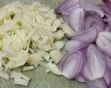 Foto langkah ke 1 dari resep Tumis Ayam Kentang.
