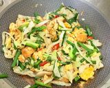 Gambar langkah 3 resipi 👩‍🍳Kobis Goreng Pecah Telur.